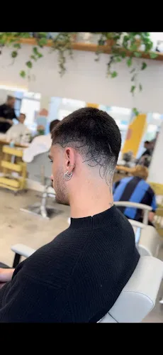 5 - Your style salon