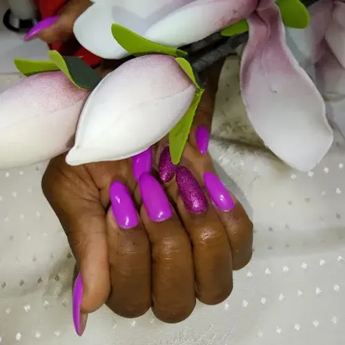 3 - Yumi Beauty Studio by Yusmari Maier