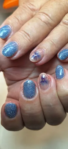 4 - Yumi Beauty Studio by Yusmari Maier