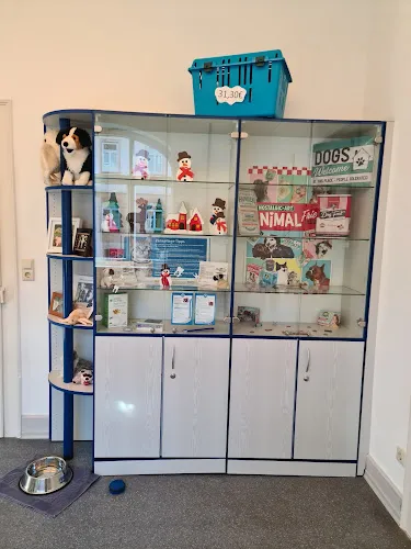 6 - Zahnärztin Olga Bergstreiser