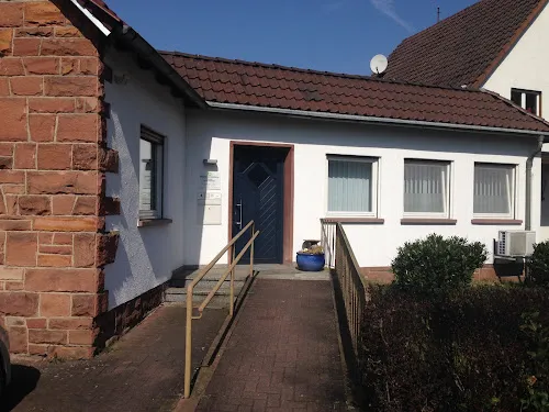 4 - Zahnarztpraxis DentStation