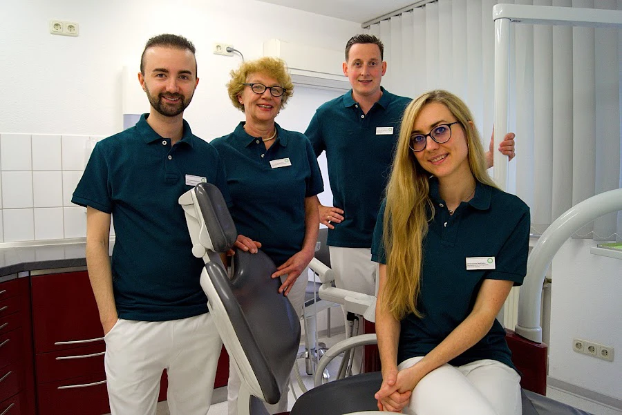 1 - Zahnarztpraxis DentStation