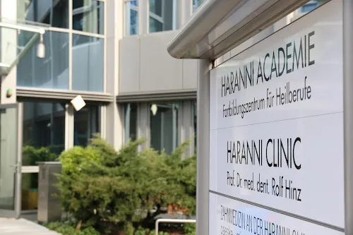 6 - Zahnarztpraxis Juliane Gralla, Schwerpunkt Kinder und Jugendliche.