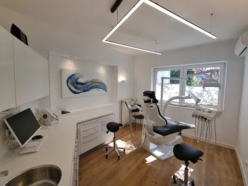 3 - Zahnmedizin am Brückenort - Dr. Sophia Krech