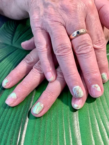 8 - Zaks Barber Shop