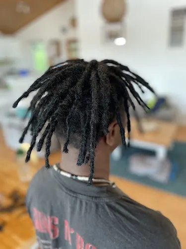 2 - Zappas Dreads