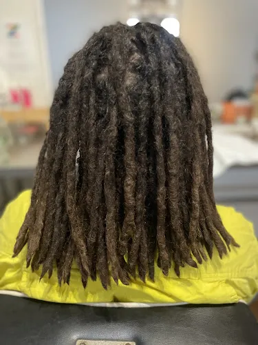 6 - Zappas Dreads