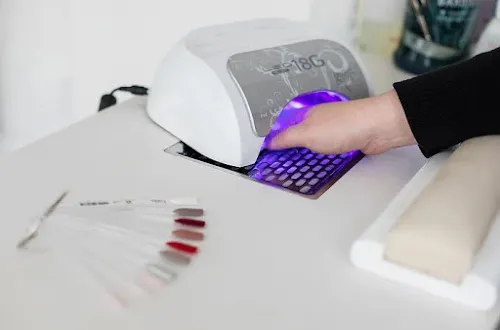 2 - Zara Hair Beauty