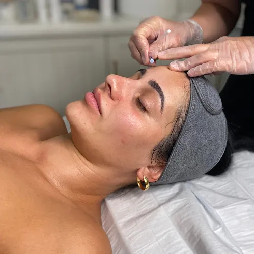 5 - Zena Hair Fashions